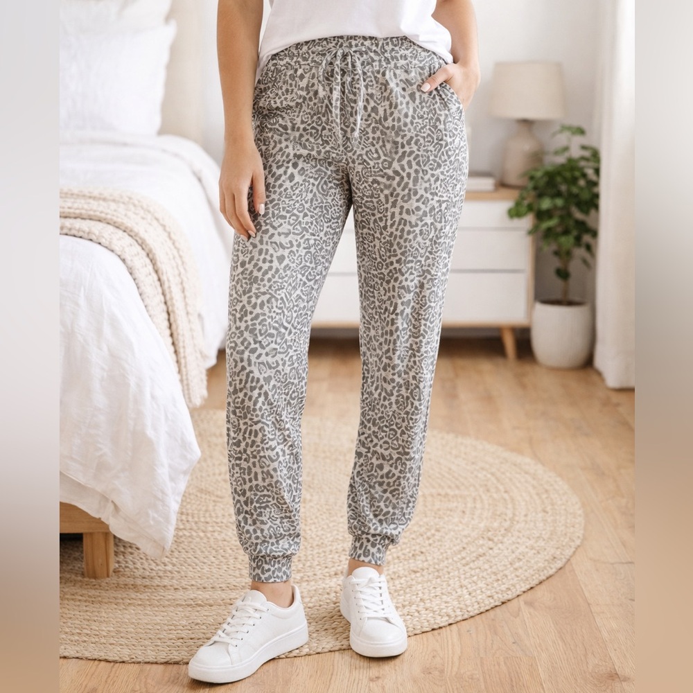 Gibson Gray Knit Leopard Jogger Sweat Pants | XS | NWT